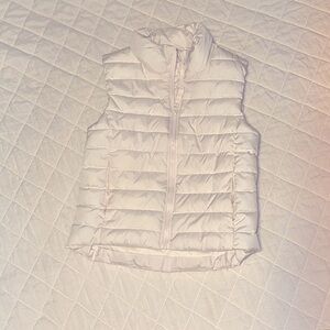nwot OLD NAVY White Puffer Zip Up Vest Girls Size S (6-7)